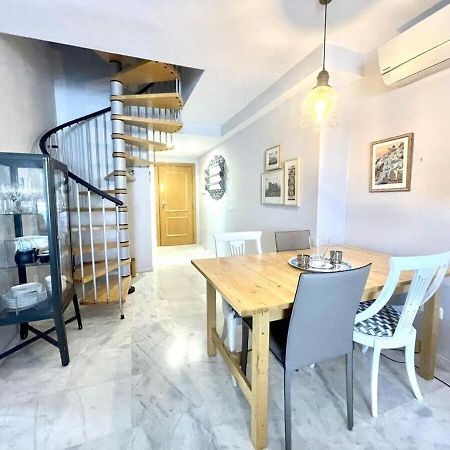 Calu Homes Duplex Cerca Playa De Huelin Μάλαγα Εξωτερικό φωτογραφία