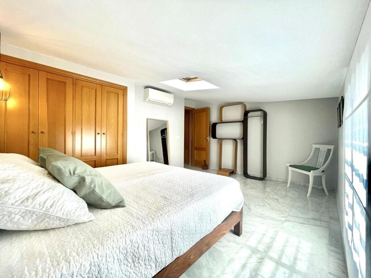 Calu Homes Duplex Cerca Playa De Huelin Μάλαγα Εξωτερικό φωτογραφία