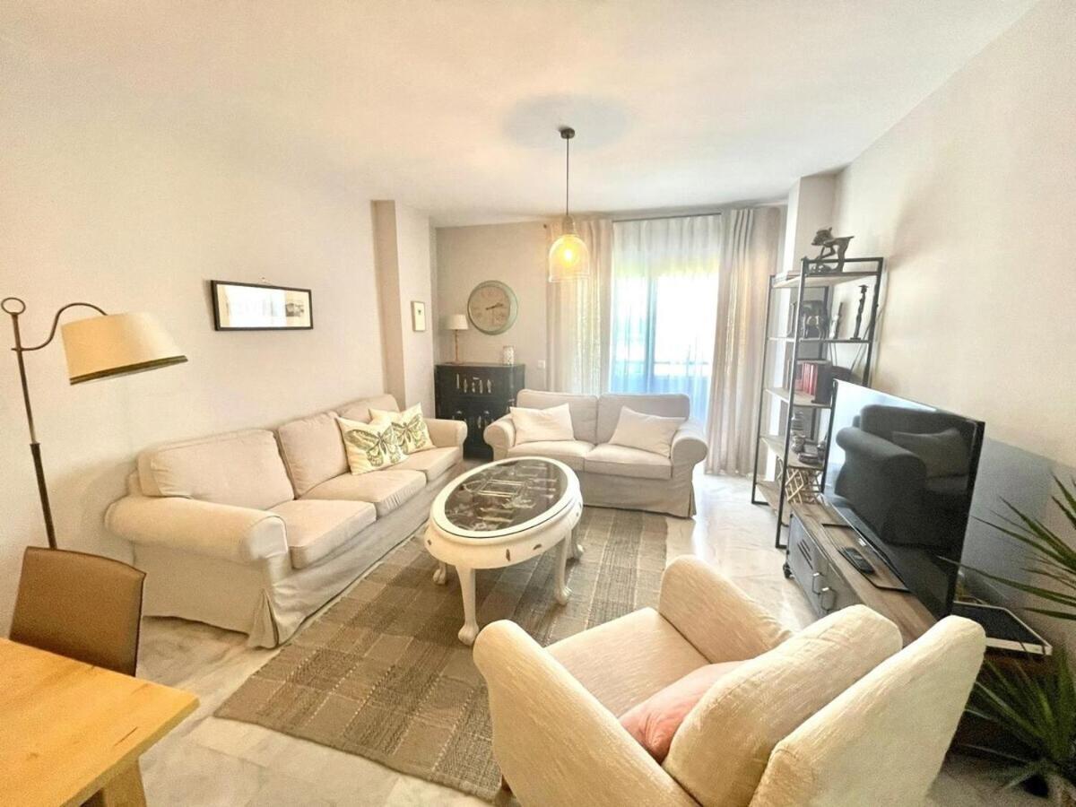 Calu Homes Duplex Cerca Playa De Huelin Μάλαγα Εξωτερικό φωτογραφία