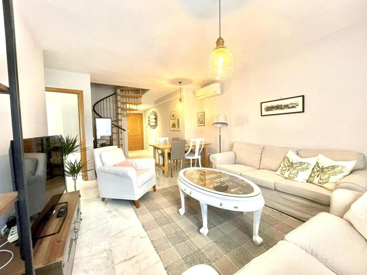 Calu Homes Duplex Cerca Playa De Huelin Μάλαγα Εξωτερικό φωτογραφία