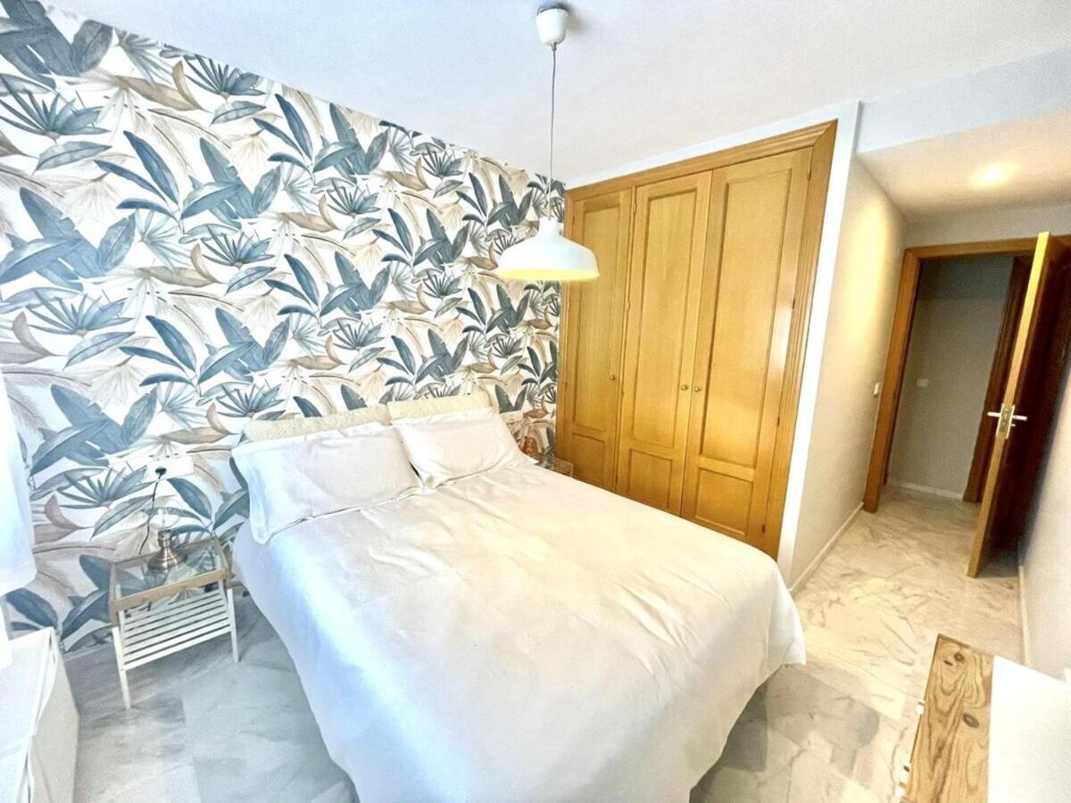 Calu Homes Duplex Cerca Playa De Huelin Μάλαγα Εξωτερικό φωτογραφία